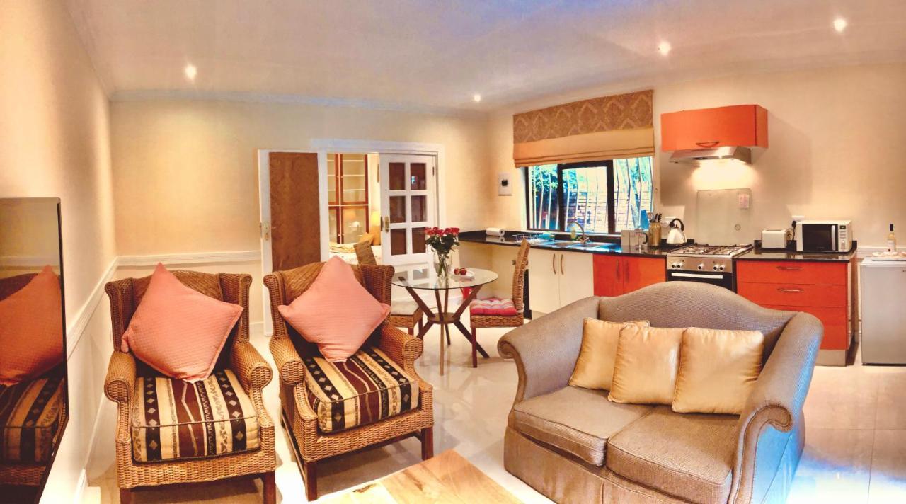 27A On Angus Hotel โจฮันเนสเบิร์ก ภายนอก รูปภาพ